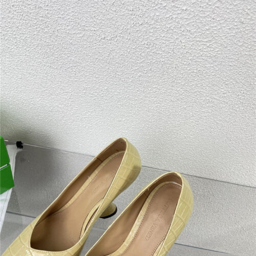 High Quality Luxury Bottega Veneta Puntas Wedge Pumps – Style 19494 product detail