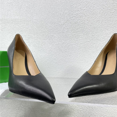 High Quality Luxury Bottega Veneta Puntas Wedge Pumps – Style 17798 product detail