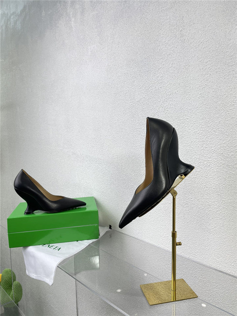 High Quality Luxury Bottega Veneta Puntas Wedge Pumps – Style 17798 product detail