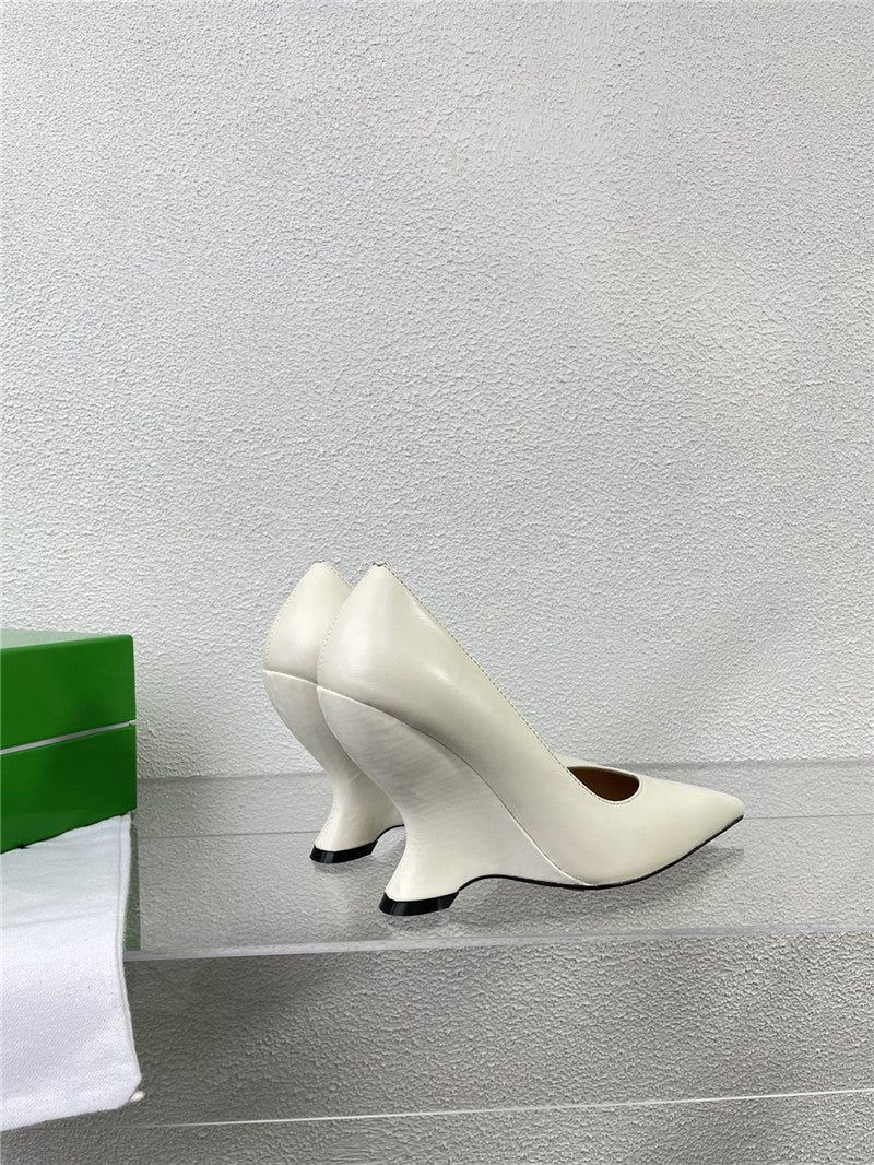 High Quality Luxury Bottega Veneta Puntas Wedge Pumps – Style 50566 product detail