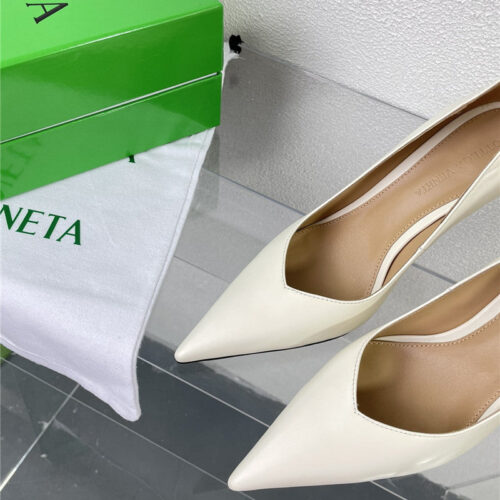 High Quality Luxury Bottega Veneta Puntas Wedge Pumps – Style 50566 product detail