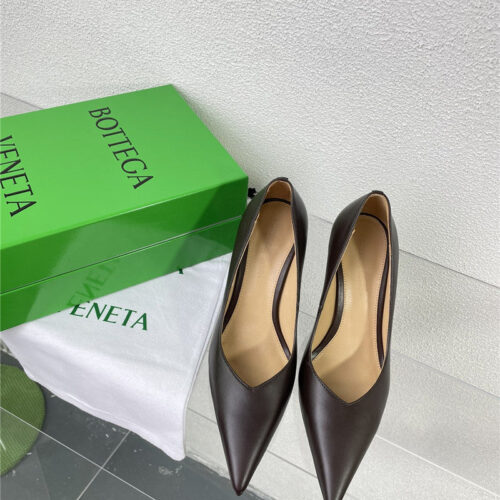 High Quality Luxury Bottega Veneta Puntas Wedge Pumps – Style 14406 alternate view