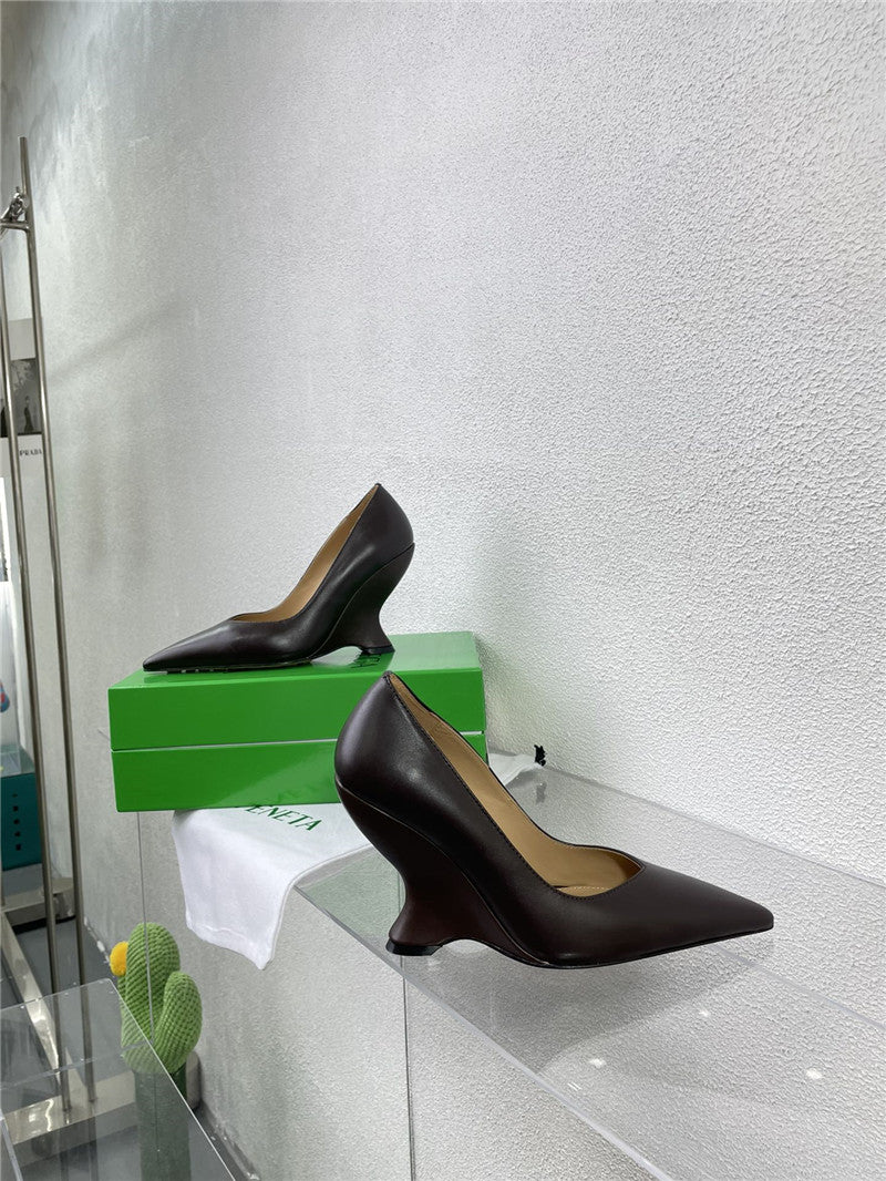 High Quality Luxury Bottega Veneta Puntas Wedge Pumps – Style 14406 product detail