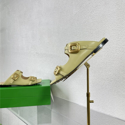 High Quality Luxury Bottega Veneta Double Hardware Slides product detail