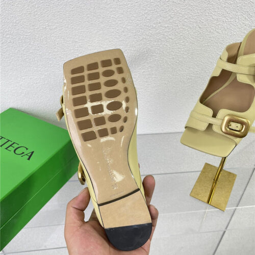 High Quality Luxury Bottega Veneta Double Hardware Slides product detail