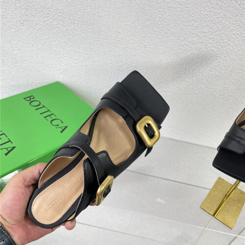 High Quality Luxury Bottega Veneta Double Hardware Slides – Style 97702 product detail