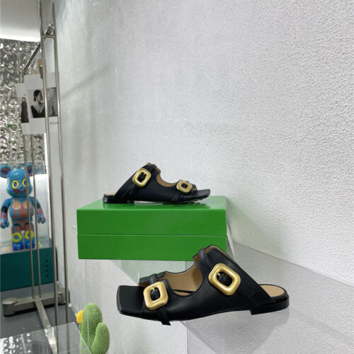 High Quality Luxury Bottega Veneta Double Hardware Slides – Style 97702 product detail