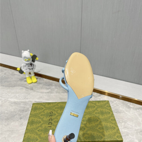 High Quality Luxury Gucci Early Spring New Slippers – Style 49203 product detail