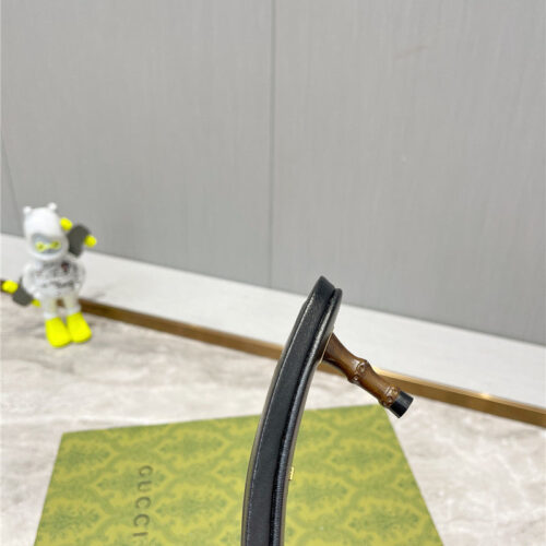 High Quality Luxury Gucci Early Spring New Slippers – Style 45811 product detail