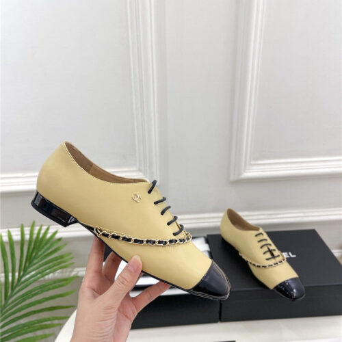 High Quality Luxury Chanel Catwalk Chain Lace-Up Shoes alternate view