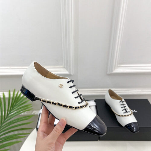 High Quality Luxury Chanel Catwalk Chain Lace-Up Shoes – Style 40166 alternate view