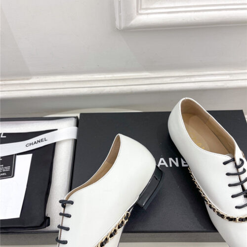 High Quality Luxury Chanel Catwalk Chain Lace-Up Shoes – Style 40166 product detail