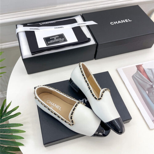 High Quality Luxury Chanel Catwalk Style Chain Deep Mouth Shoes product detail