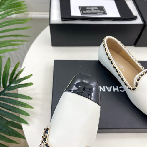 High Quality Luxury Chanel Catwalk Style Chain Deep Mouth Shoes product detail