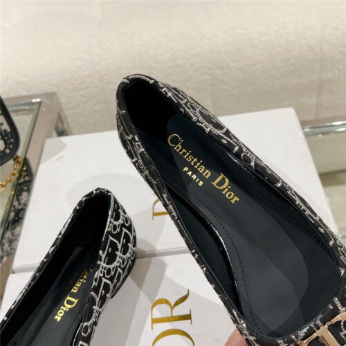 High Quality Luxury Dior Early Spring New Pointed Flat Shoes – Style 64582 product detail