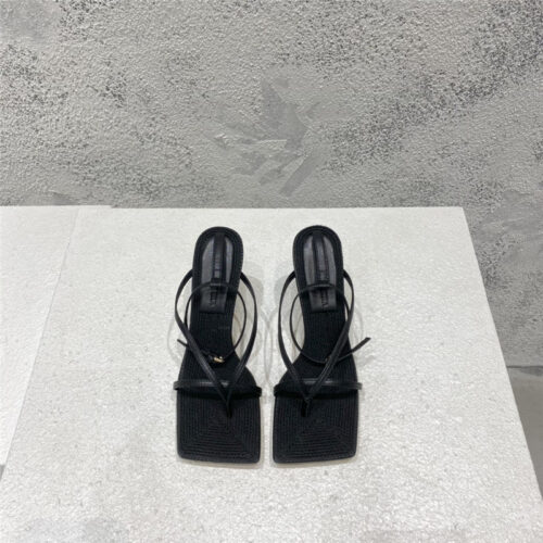 High Quality Luxury Bottega Veneta Classic Heeled Sandals – Style 31686 product detail