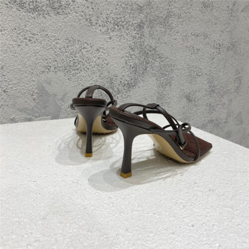 High Quality Luxury Bottega Veneta Classic Heeled Sandals – Style 92134 product detail