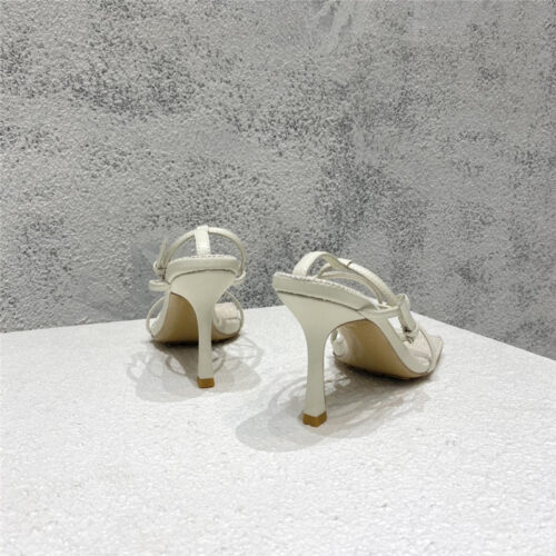 High Quality Luxury Bottega Veneta Classic Heeled Sandals – Style 52582 product detail