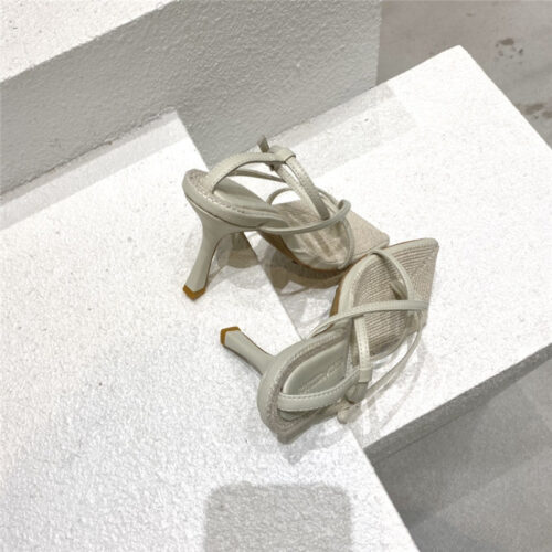High Quality Luxury Bottega Veneta Classic Heeled Sandals – Style 52582 product detail