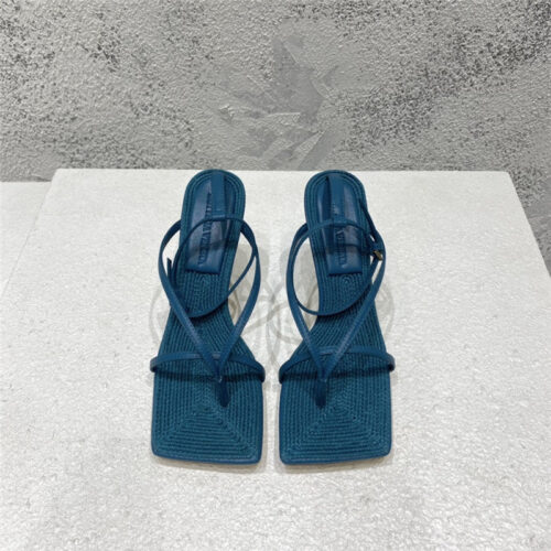 High Quality Luxury Bottega Veneta Classic Heeled Sandals – Style 42406 alternate view