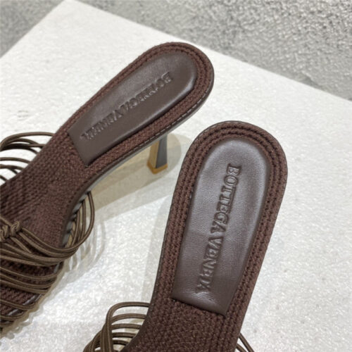 High Quality Luxury Bottega Veneta Classic Heeled Sandals – Style 04550 product detail