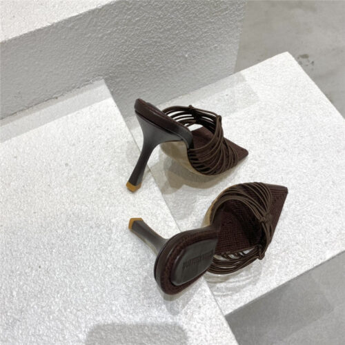 High Quality Luxury Bottega Veneta Classic Heeled Sandals – Style 04550 product detail