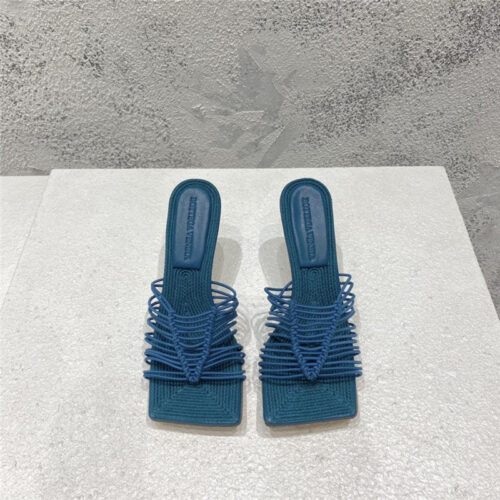 High Quality Luxury Bottega Veneta Classic Heeled Sandals – Style 84198 alternate view