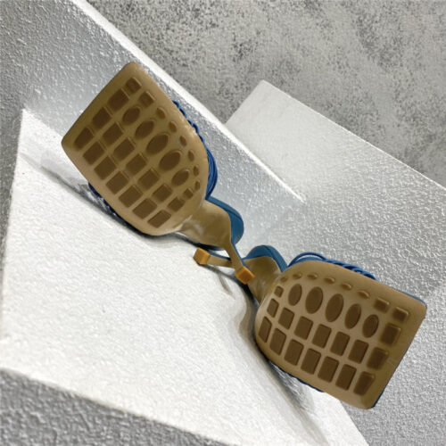 High Quality Luxury Bottega Veneta Classic Heeled Sandals – Style 84198 product detail