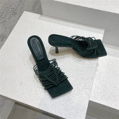 High Quality Luxury Bottega Veneta Classic Heeled Sandals – Style 44646