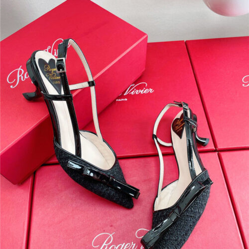 High Quality Luxury Roger Vivier Early Autumn New Womens Shoes – Style 62036 product detail