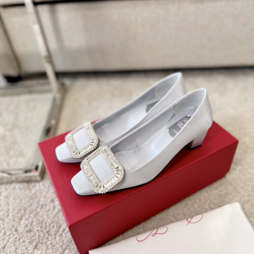 High Quality Luxury Roger Vivier Silk Diamond Buckle Square Heel Shoes – Style 99700