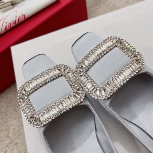 High Quality Luxury Roger Vivier Silk Diamond Buckle Square Heel Shoes – Style 99700 product detail