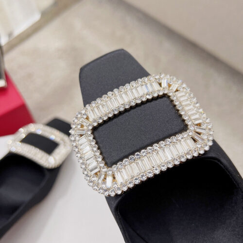 High Quality Luxury Roger Vivier Silk Diamond Buckle Square Heel Shoes – Style 18900 product detail