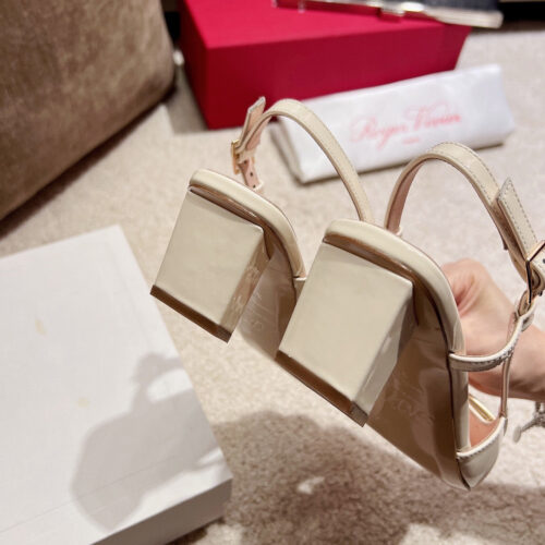 High Quality Luxury Roger Vivier Square Buckle Chunky Heel Back Sandals – Style 84980 product detail