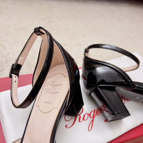 High Quality Luxury Roger Vivier Square Buckle Block Heel Strappy Sandals – Style 88372 product detail