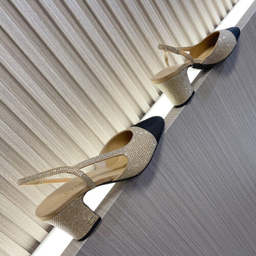 High Quality Luxury Chanel Rhinestone Thick Heel Side Empty Sandals – Style 67014 product detail