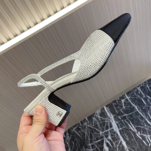 High Quality Luxury Chanel Rhinestone Thick Heel Side Empty Sandals – Style 63622 product detail