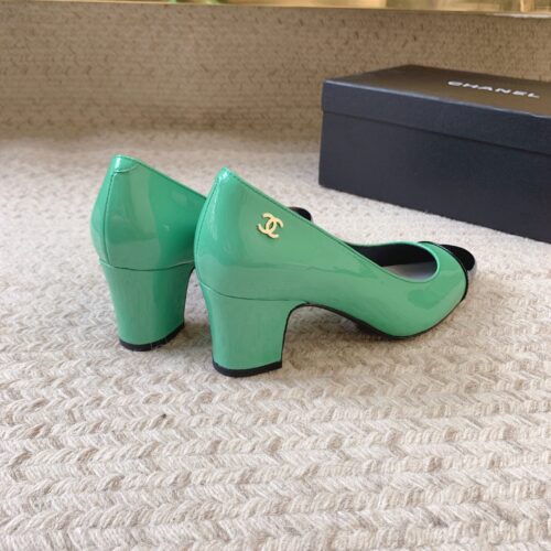 High Quality Luxury Chanel New Patent Leather Shoes product detail