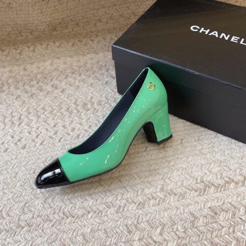 High Quality Luxury Chanel New Patent Leather Shoes product detail