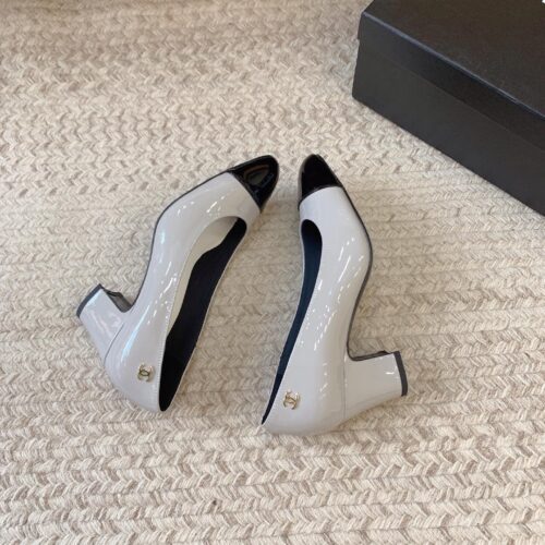 High Quality Luxury Chanel New Patent Leather Shoes – Style 60870 product detail