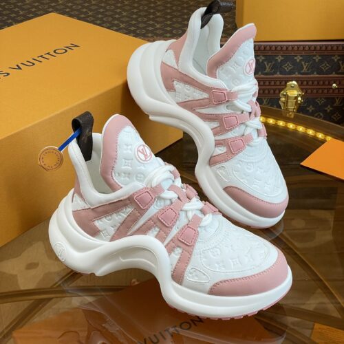High Quality Luxury Louis Vuitton Hardware Casual Sports Daddy Shoes – Style 59139 product detail