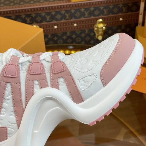 High Quality Luxury Louis Vuitton Hardware Casual Sports Daddy Shoes – Style 59139 product detail