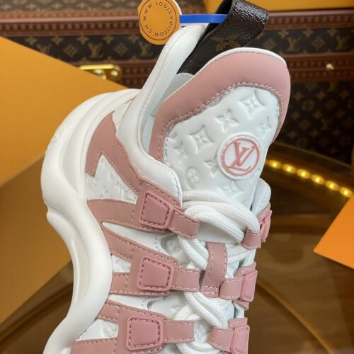 High Quality Luxury Louis Vuitton Hardware Casual Sports Daddy Shoes – Style 59139 product detail