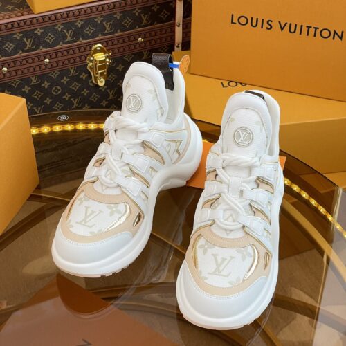 High Quality Luxury Louis Vuitton Hardware Casual Sports Daddy Shoes – Style 24675 product detail