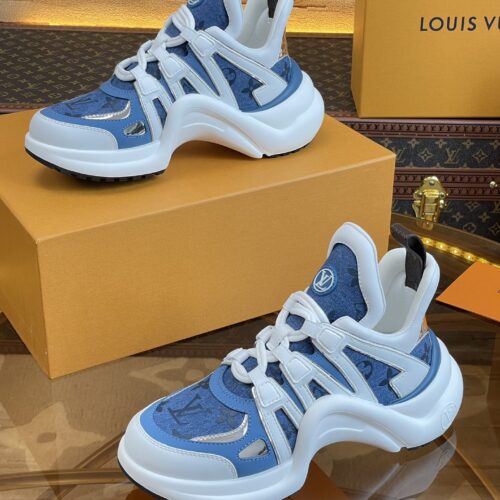 High Quality Luxury Louis Vuitton Hardware Casual Sports Daddy Shoes – Style 57443 product detail