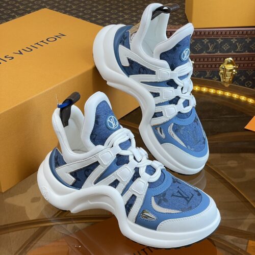 High Quality Luxury Louis Vuitton Hardware Casual Sports Daddy Shoes – Style 57443 product detail
