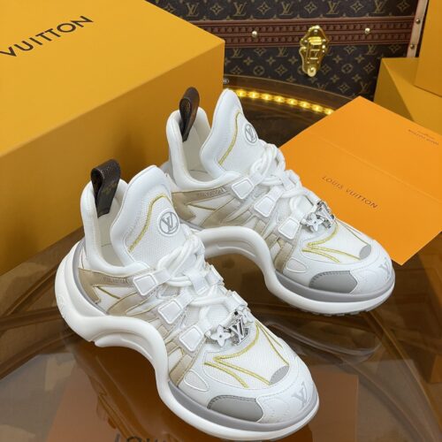 High Quality Luxury Louis Vuitton Hardware Casual Sports Daddy Shoes – Style 90211