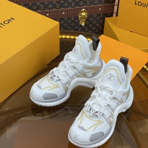 High Quality Luxury Louis Vuitton Hardware Casual Sports Daddy Shoes – Style 90211 product detail
