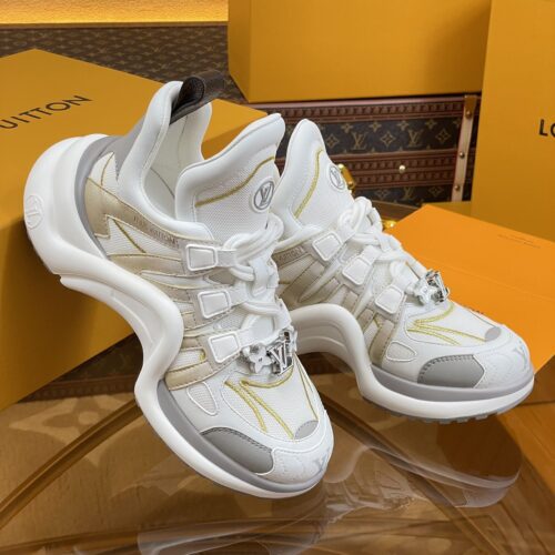 High Quality Luxury Louis Vuitton Hardware Casual Sports Daddy Shoes – Style 90211 product detail