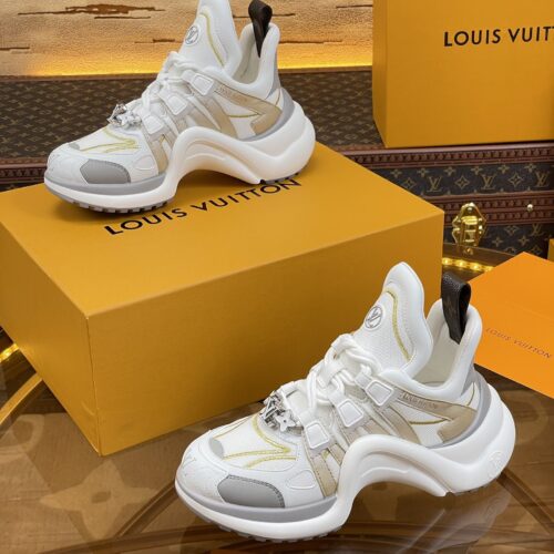 High Quality Luxury Louis Vuitton Hardware Casual Sports Daddy Shoes – Style 90211 product detail